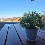 Hotel U Johnu Petrovice (Usti nad Labem)