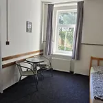 U Johnu Hotel