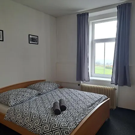 U Johnů Hotel Petrovice (Usti nad Labem)