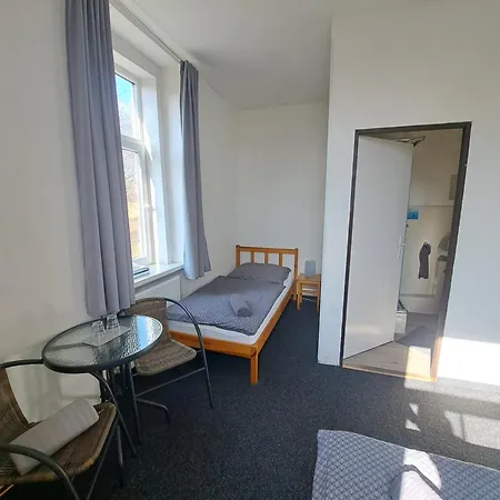U Johnu Hotel