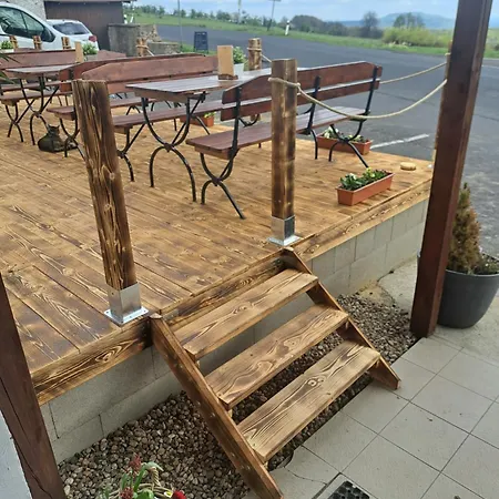 U Johnu Hotel Petrovice (Usti nad Labem)
