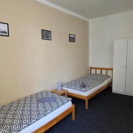 U Johnu Hotel *