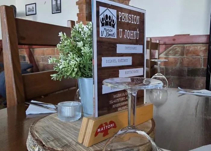 U Johnu Szálloda Petrovice